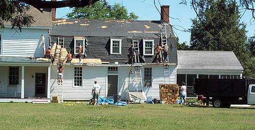 Roof crew